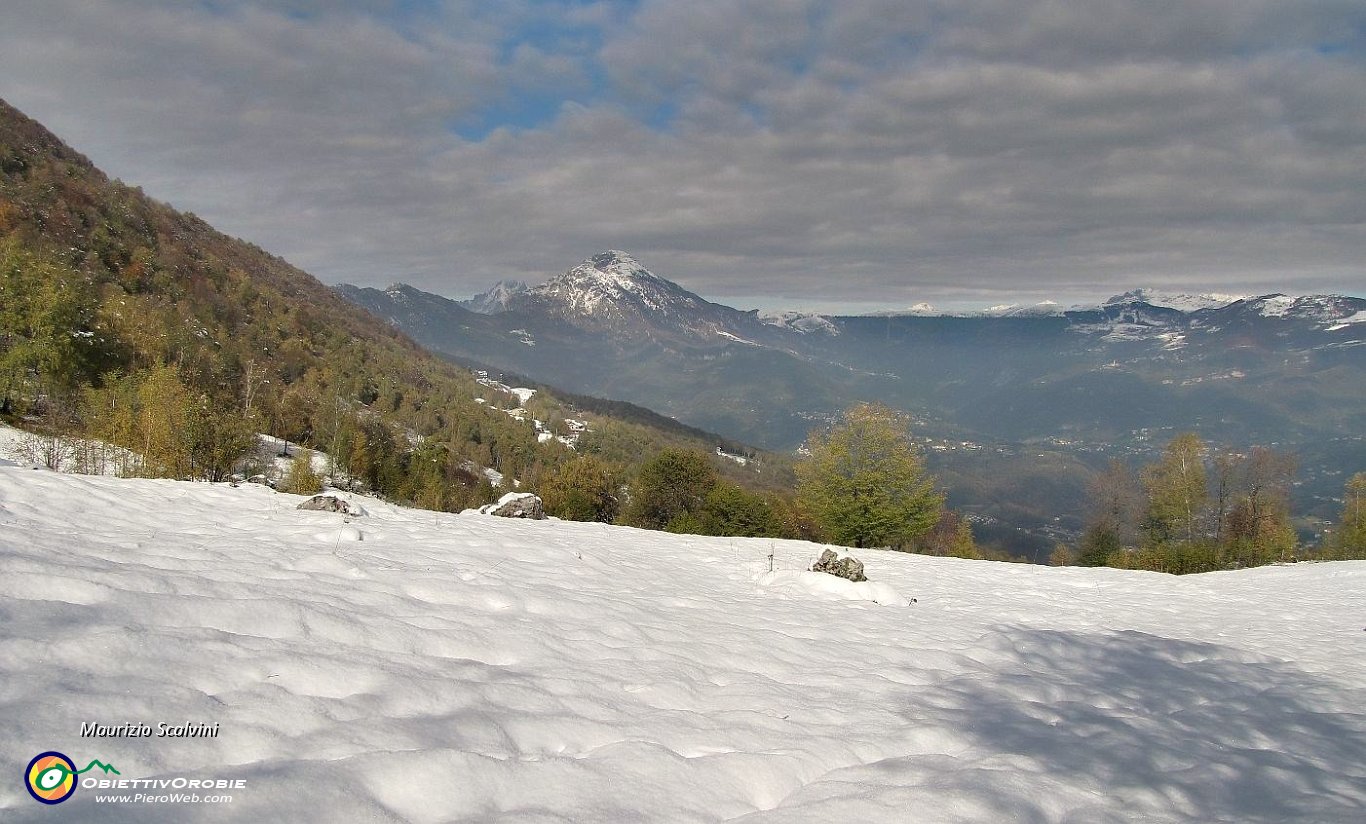 10 Panorama da Piazzola....JPG